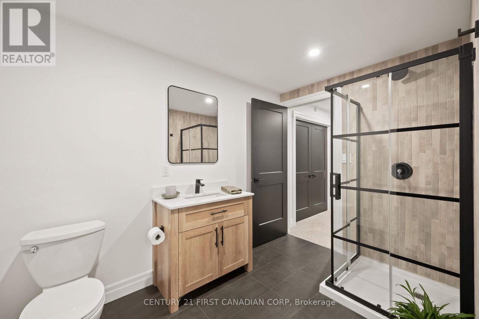 8 Oscar Davis Court, Strathroy-Caradoc, Ontario  N7G 0G3 - Photo 31 - X13431368