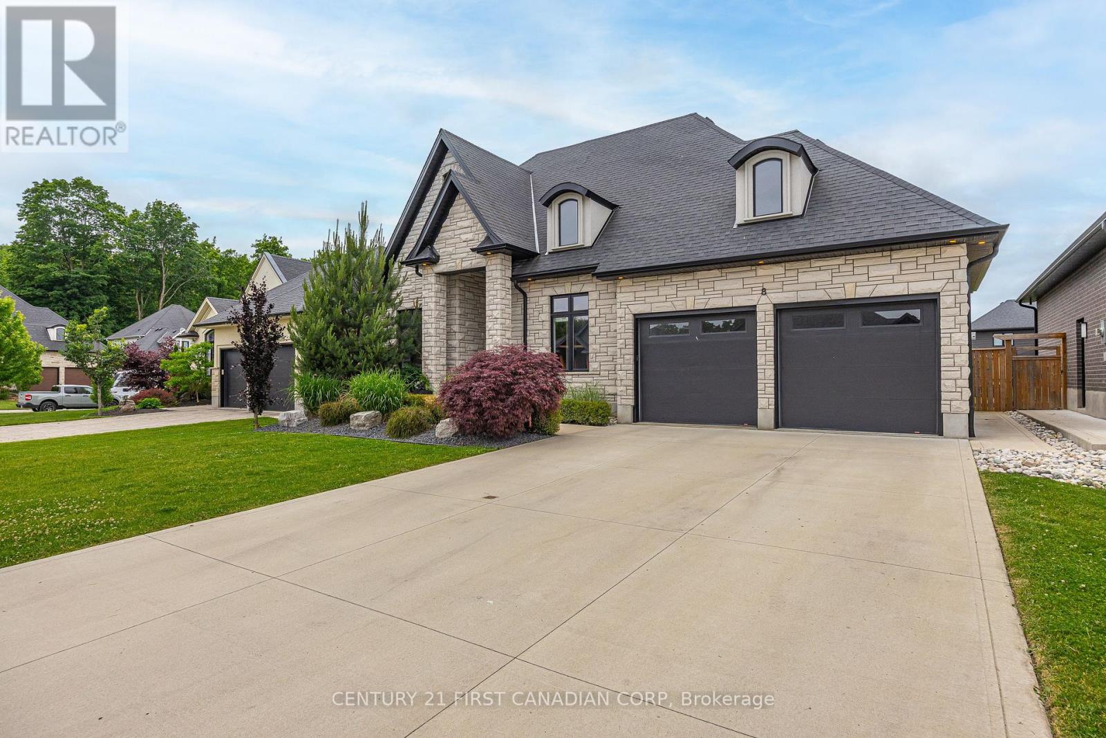 8 Oscar Davis Court, Strathroy-Caradoc, Ontario  N7G 0G3 - Photo 4 - X13431368