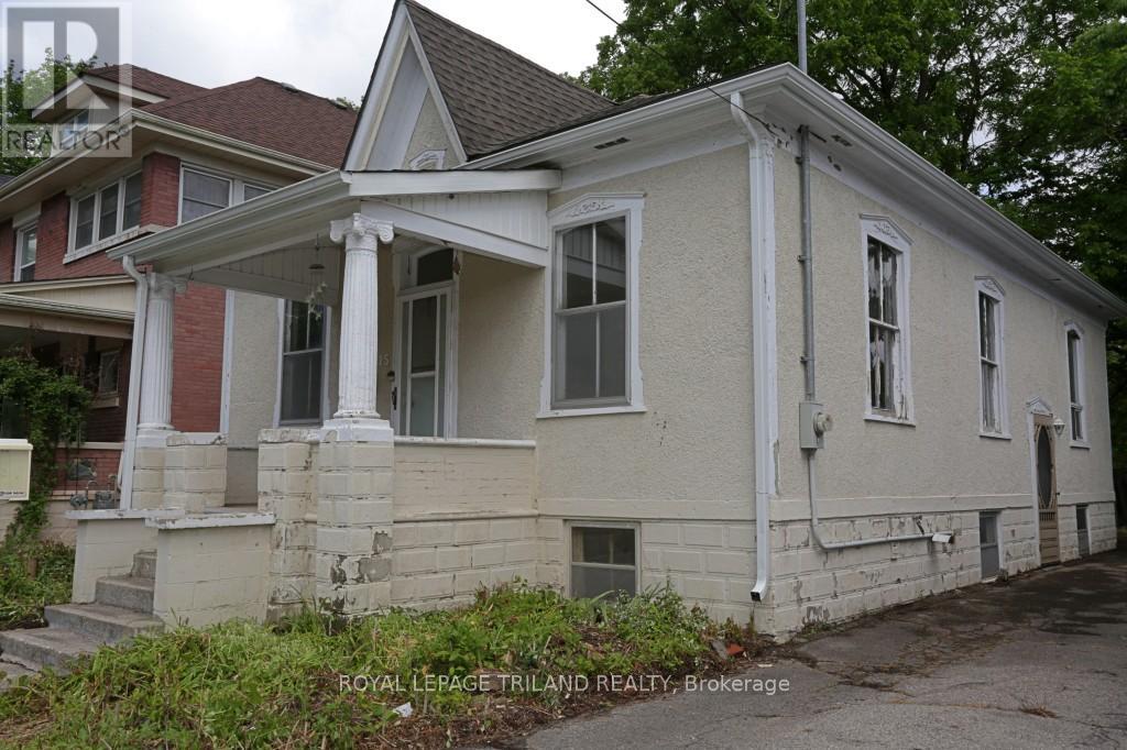15 Cove Road, London South, Ontario  N6J 1H7 - Photo 3 - X13431544