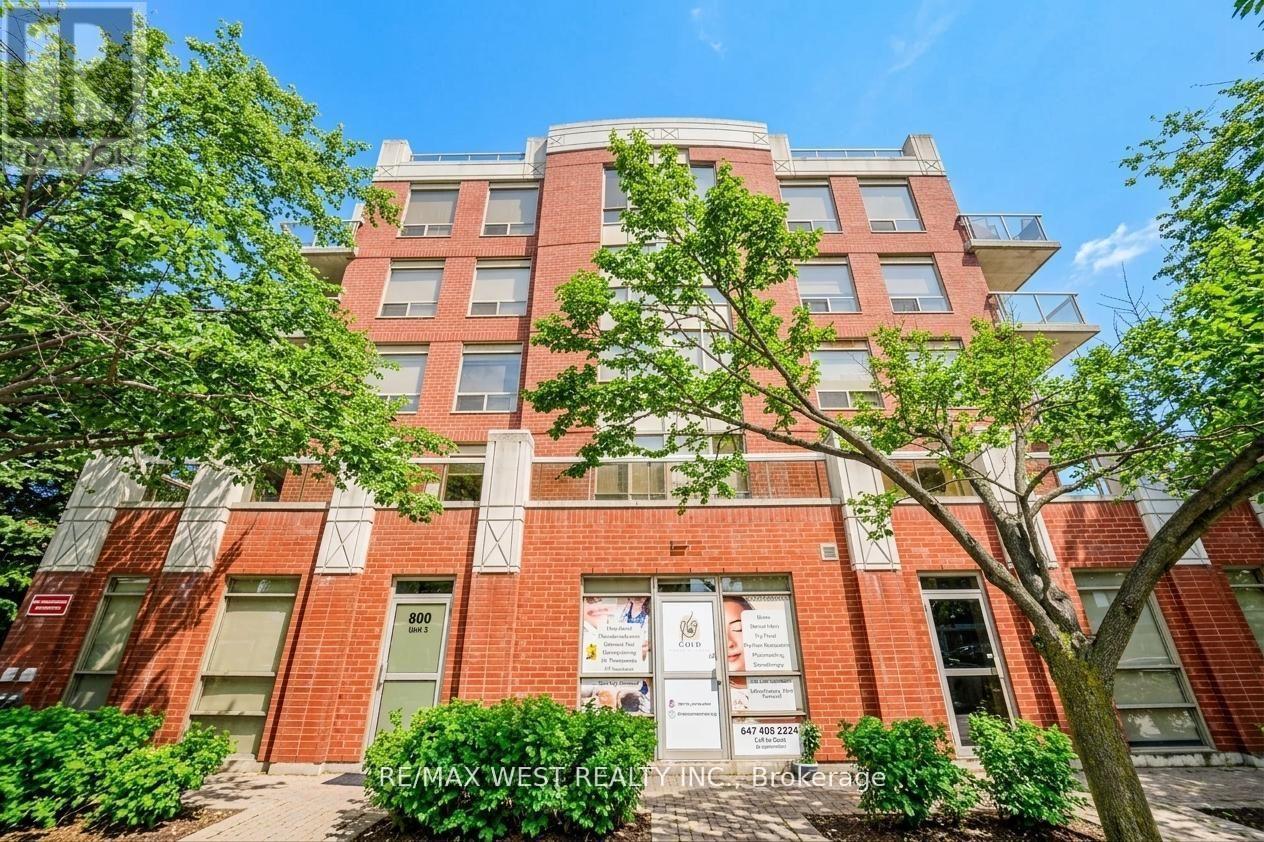 C3 - 800 Sheppard Avenue W, Toronto, Ontario  M3H 6B4 - Photo 2 - C13431130
