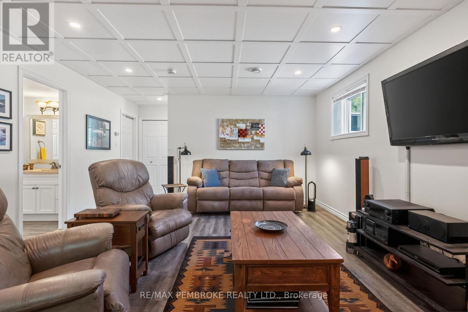 39 Oak Avenue, Petawawa, Ontario  K8H 0B5 - Photo 30 - X13431490