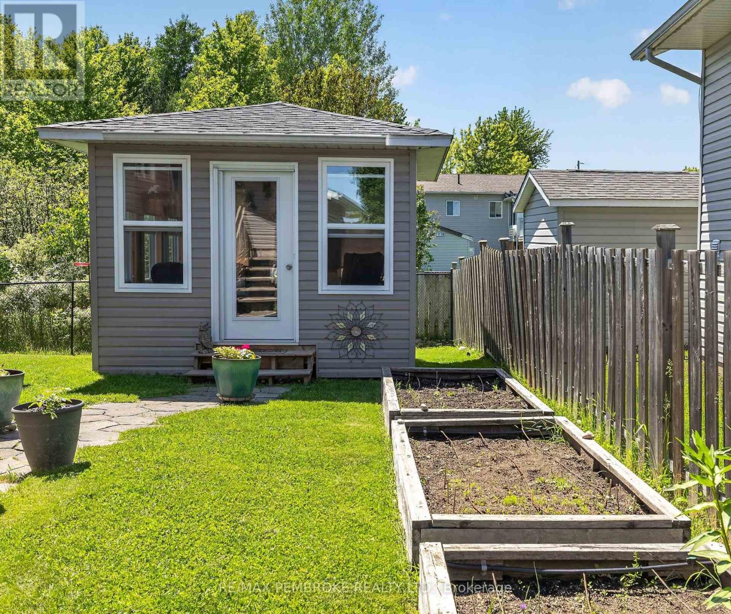 39 Oak Avenue, Petawawa, Ontario  K8H 0B5 - Photo 37 - X13431490