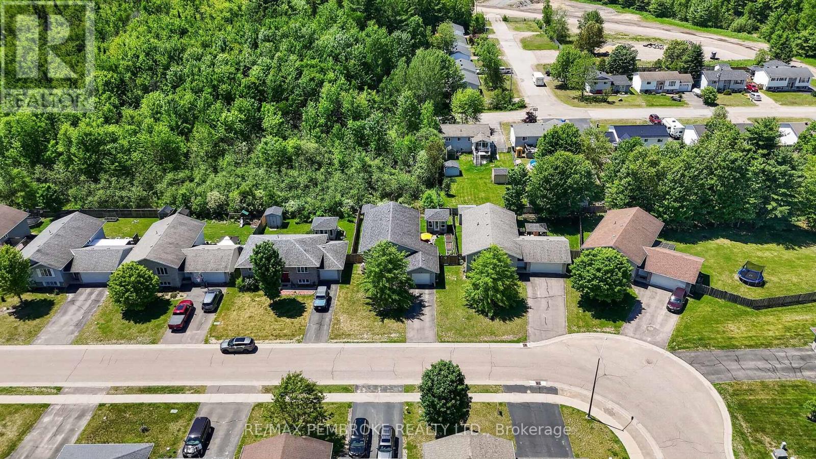 39 Oak Avenue, Petawawa, Ontario  K8H 0B5 - Photo 46 - X13431490