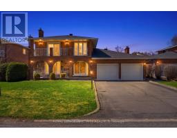 10 PARMALEA CRESCENT, Ottawa, Ontario