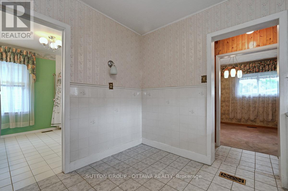 442 Wentworth Avenue, Ottawa, Ontario K2B 5J8 - Photo 15 - X13431246