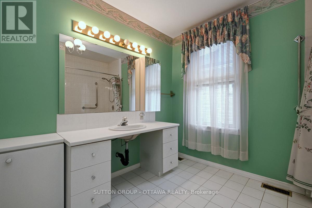 442 Wentworth Avenue, Ottawa, Ontario K2B 5J8 - Photo 20 - X13431246