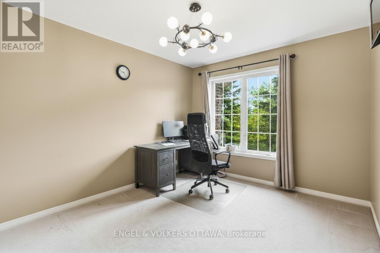 8 Glenrill Place, Ottawa, Ontario  K2M 2T6 - Photo 31 - X13431532