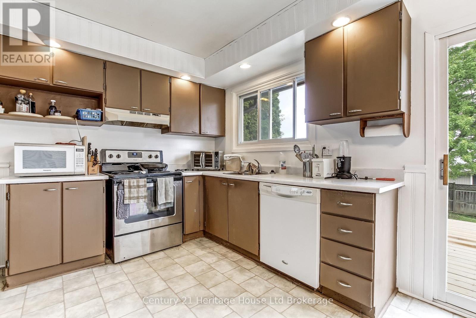 967 Alice Street, Woodstock, Ontario N4S 8B1 - Photo 6 - X13431482