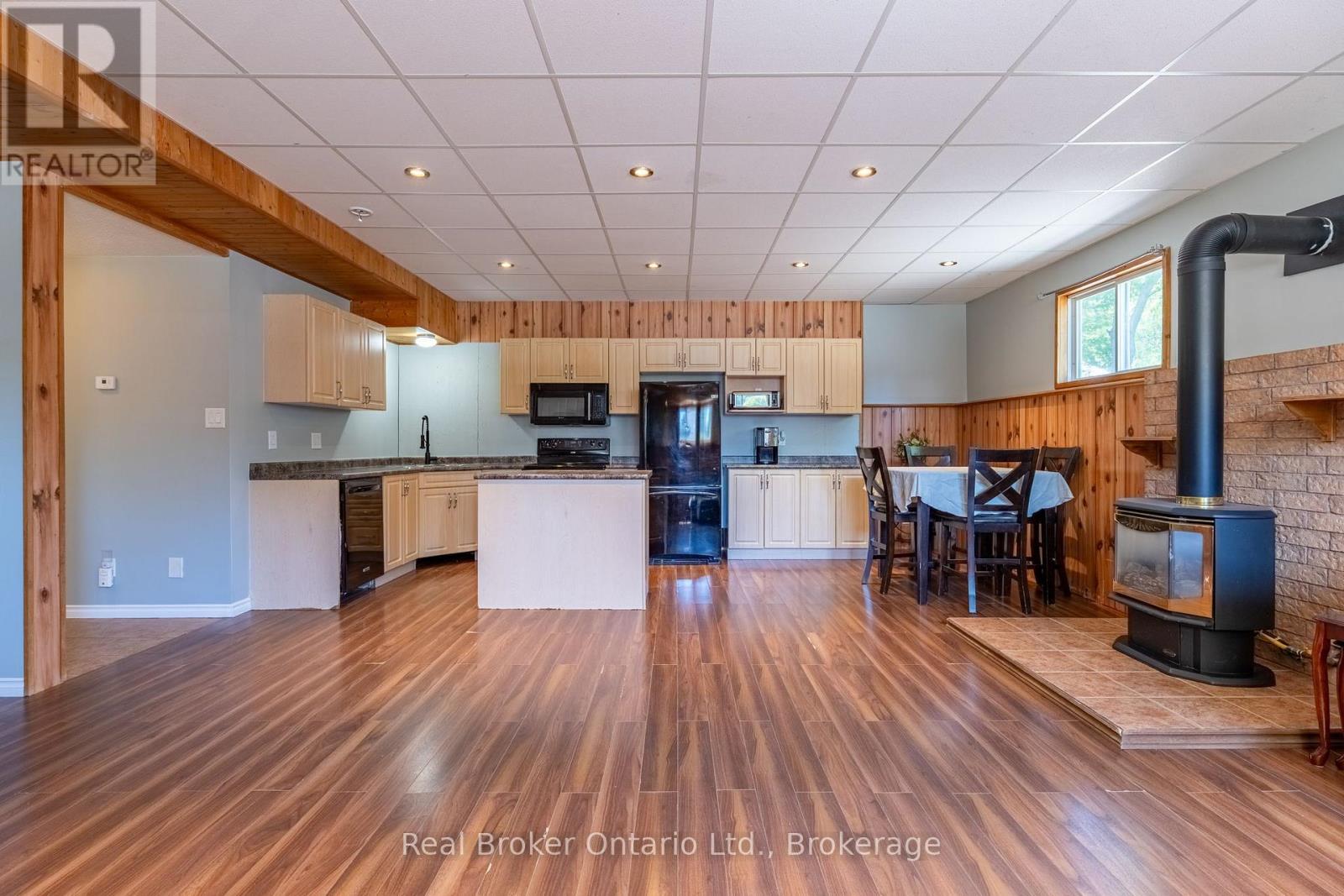1032 Cameron Street, Innisfil, Ontario  L0L 1W0 - Photo 17 - N13298572