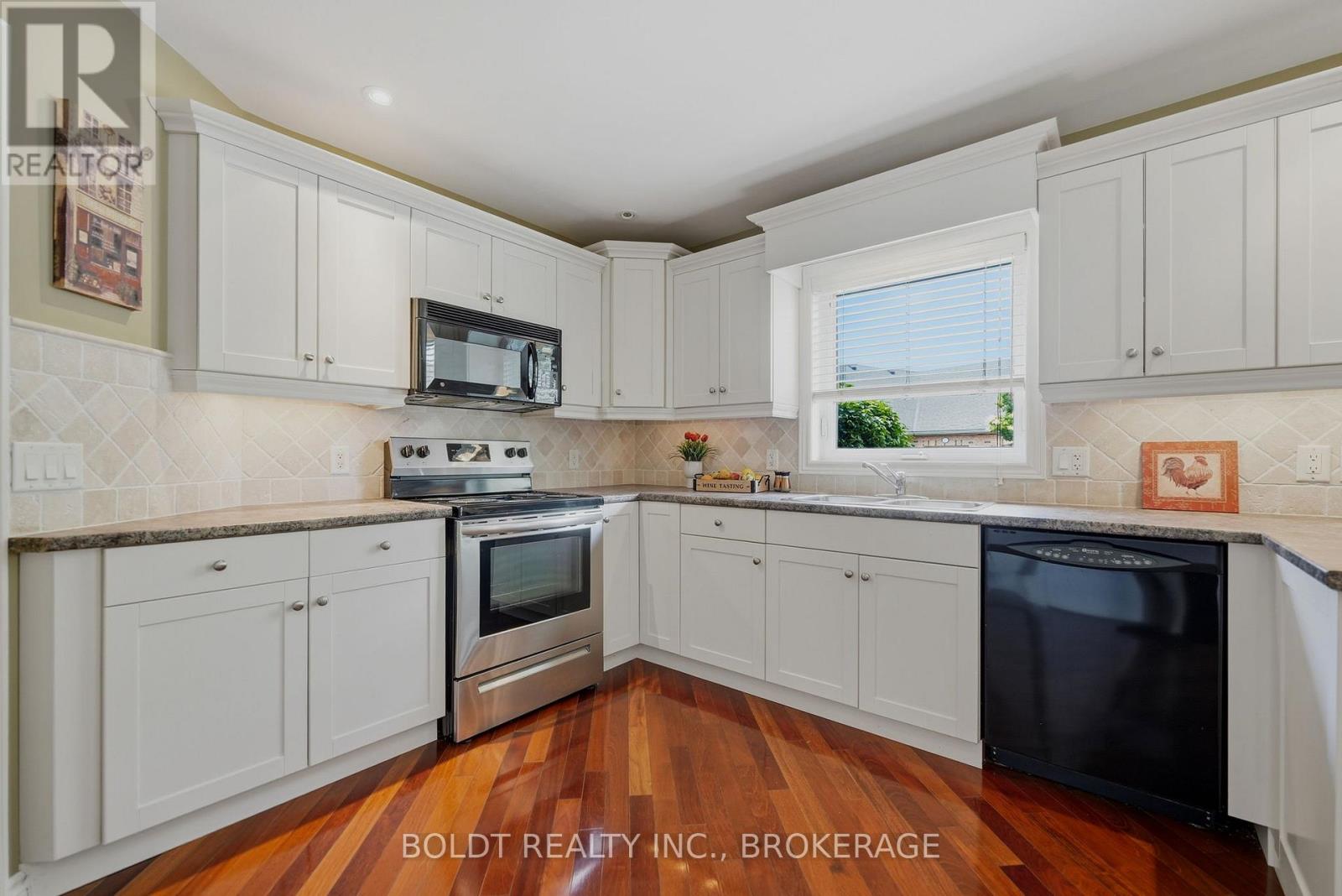6 - 605 Welland Avenue, St. Catharines, Ontario  L2M 7Z7 - Photo 19 - X13431556