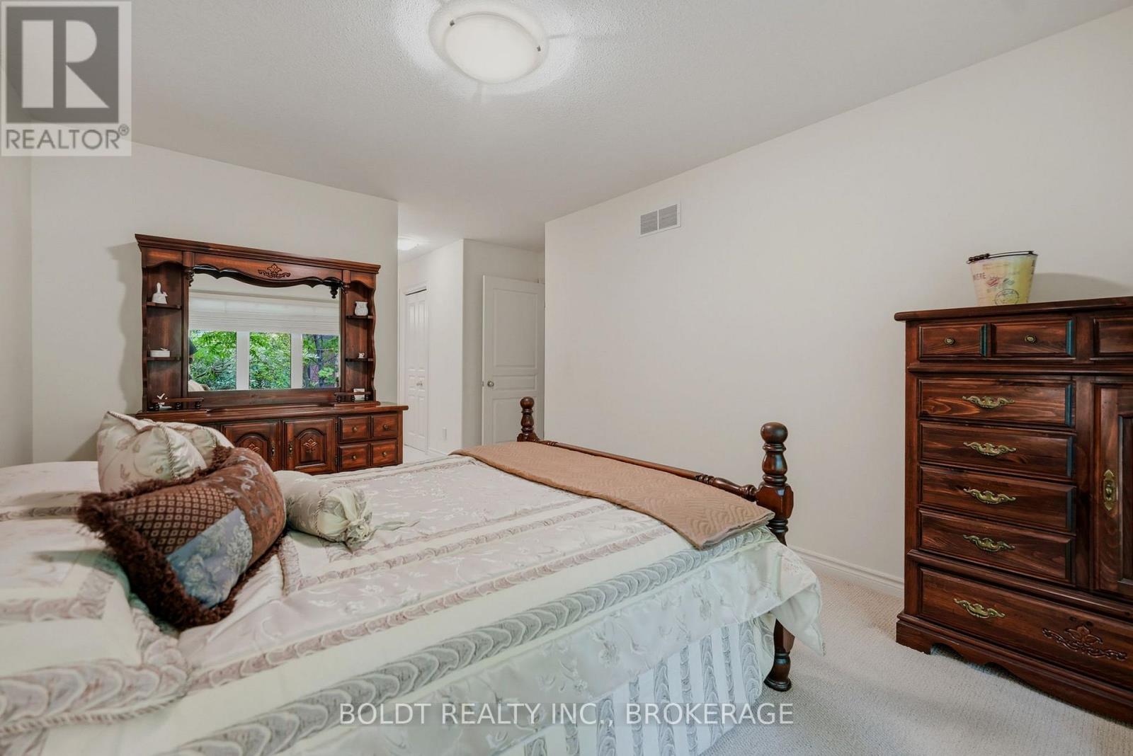 6 - 605 Welland Avenue, St. Catharines, Ontario  L2M 7Z7 - Photo 24 - X13431556