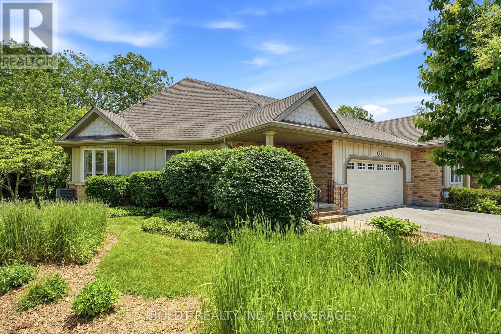 6 - 605 Welland Avenue, St. Catharines, Ontario  L2M 7Z7 - Photo 3 - X13431556