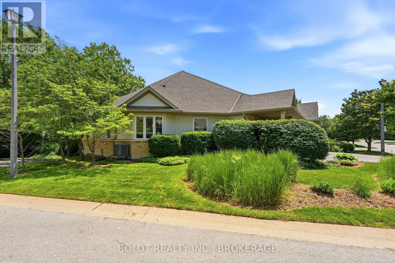 6 - 605 Welland Avenue, St. Catharines, Ontario  L2M 7Z7 - Photo 4 - X13431556