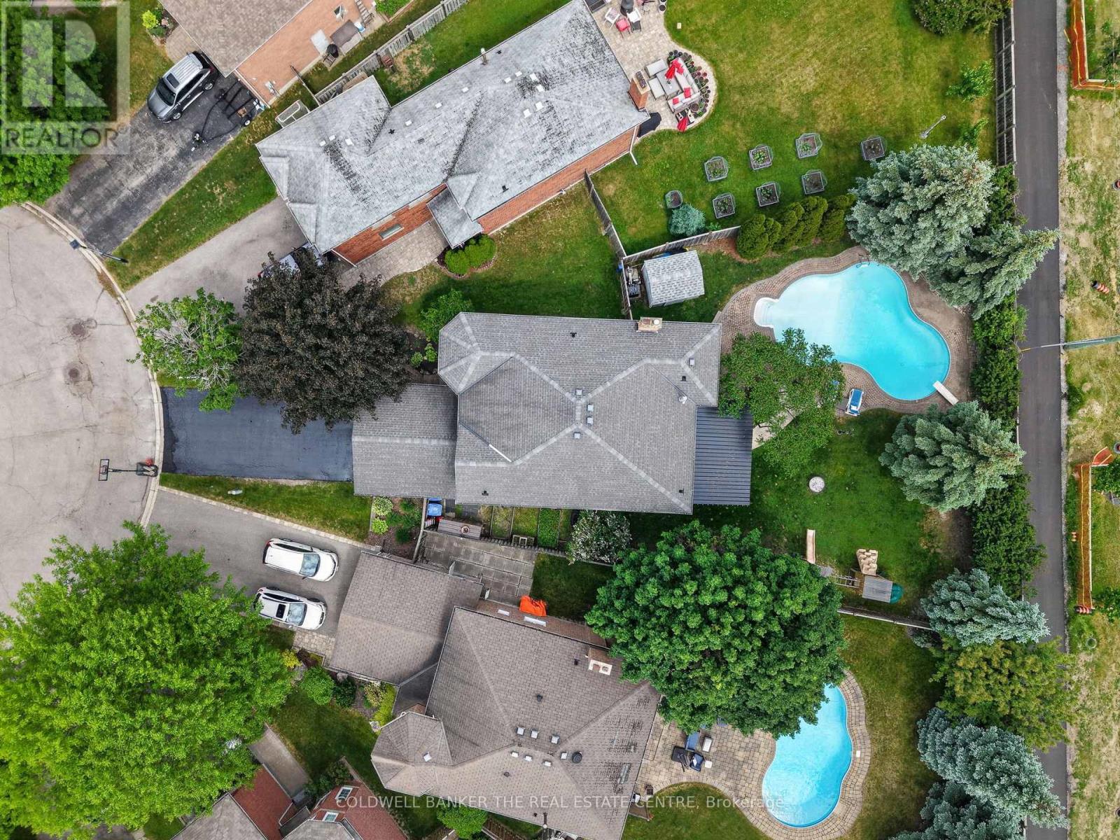 539 VEALE PLACE, Newmarket, Ontario