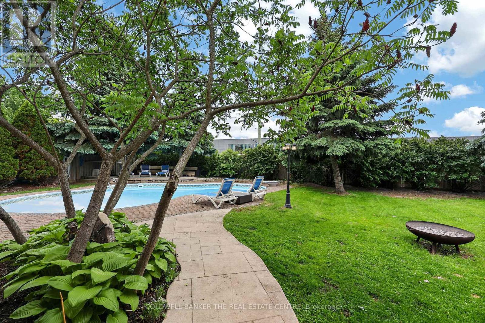 539 Veale Place, Newmarket, Ontario  L3Y 8H9 - Photo 37 - N13430960