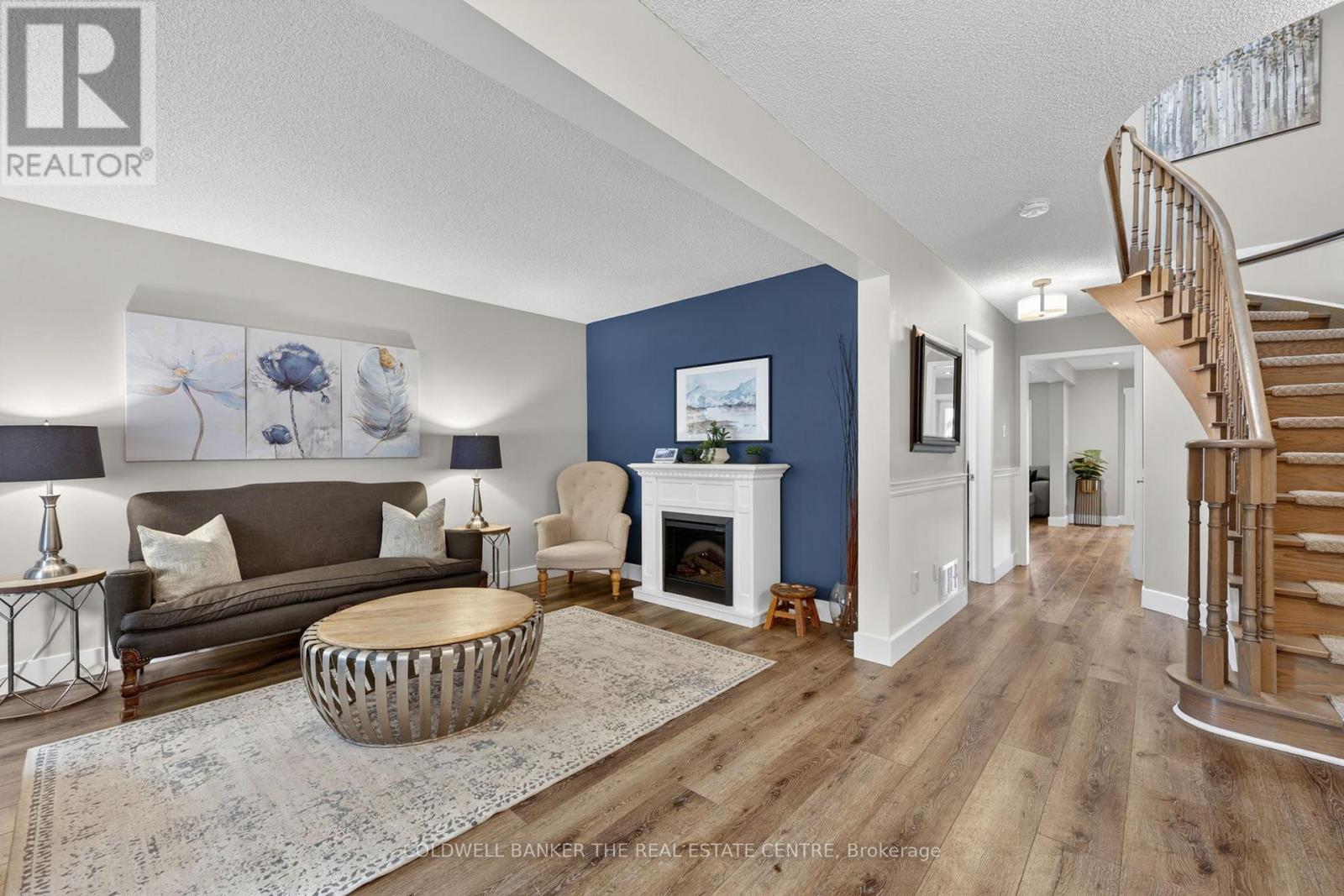 539 Veale Place, Newmarket, Ontario  L3Y 8H9 - Photo 6 - N13430960