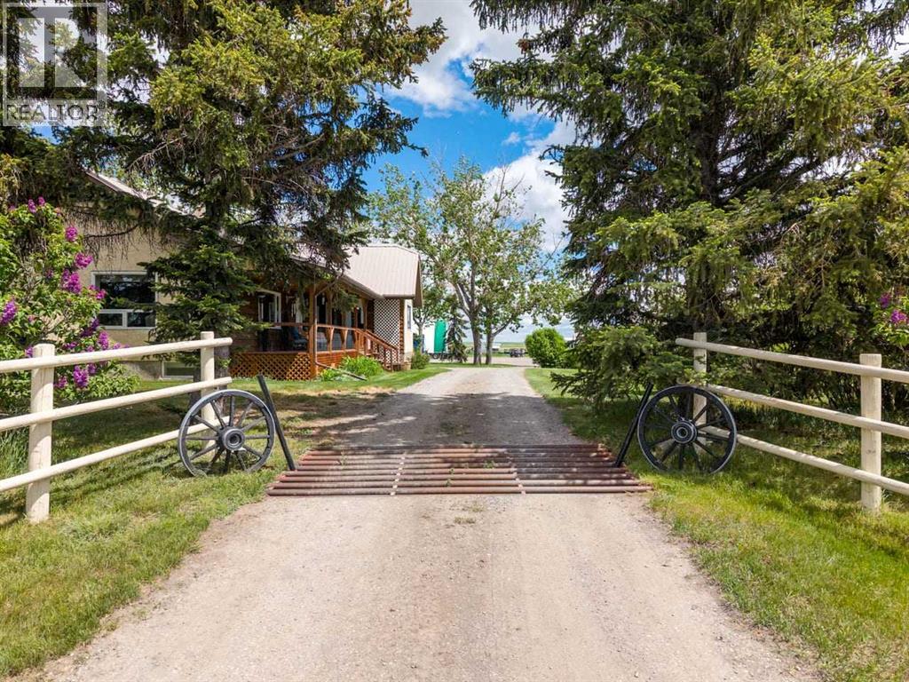 80060 475 Avenue E, rural foothills county, Alberta