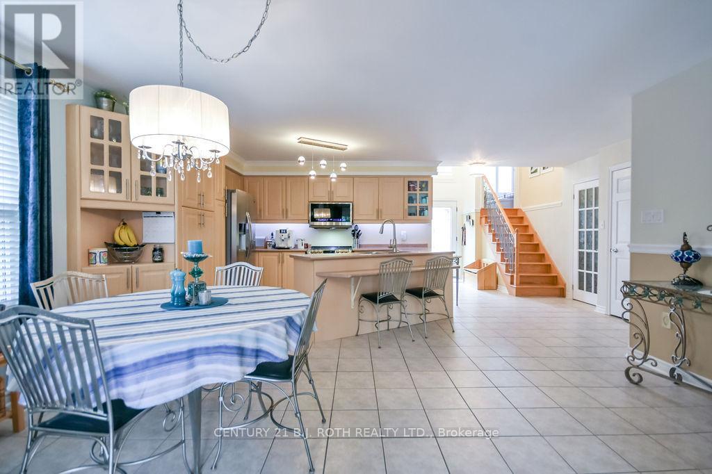 30 Mcavoy Drive, Barrie (Edgehill Drive), Ontario  L4N 0P8 - Photo 10 - S13430962