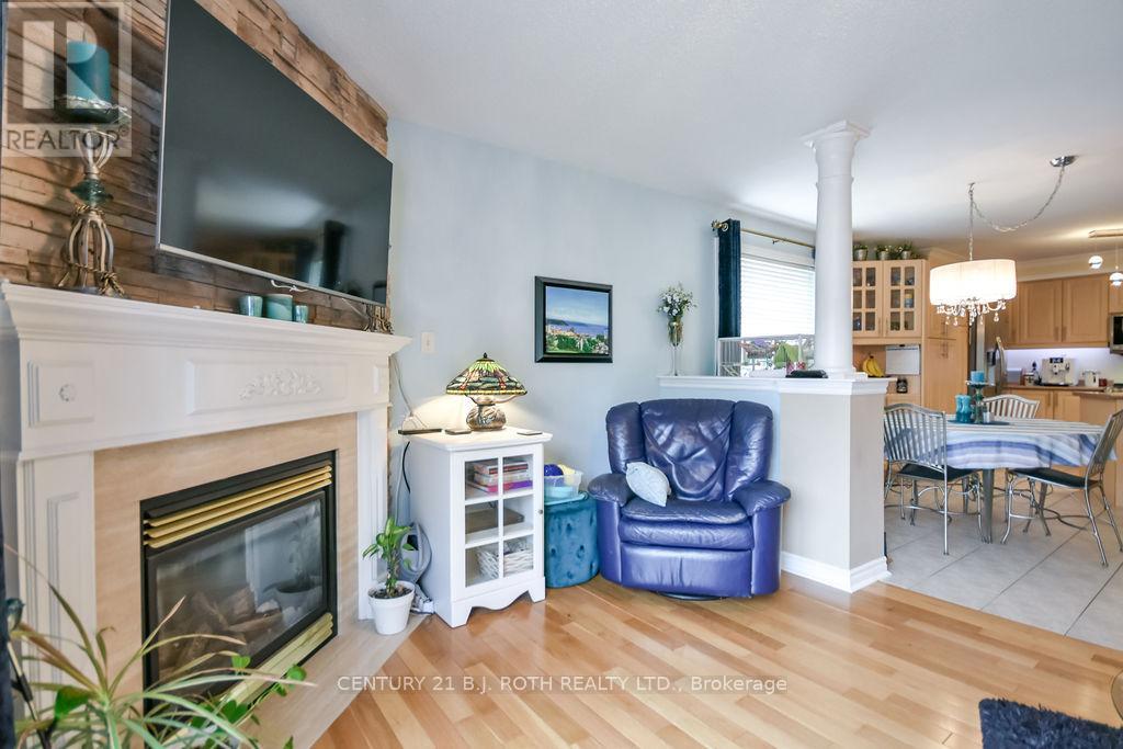 30 Mcavoy Drive, Barrie (Edgehill Drive), Ontario  L4N 0P8 - Photo 18 - S13430962