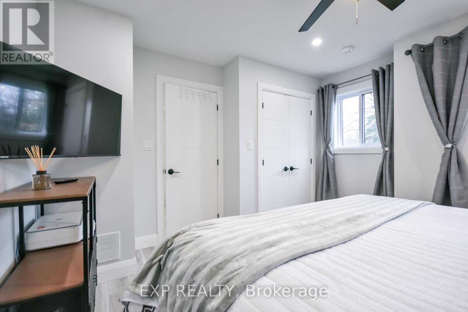 39 Becketts Side Road, Tay, Ontario  L0K 2C0 - Photo 35 - S13431046