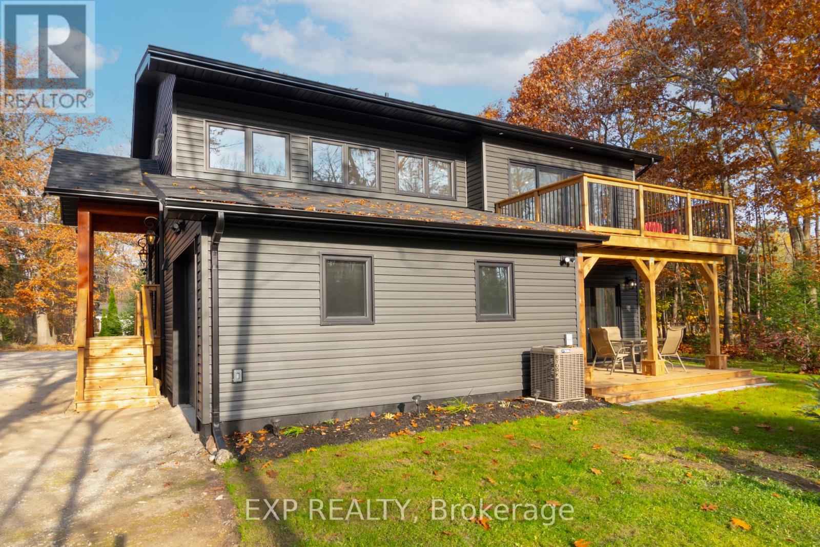 39 Becketts Side Road, Tay, Ontario  L0K 2C0 - Photo 5 - S13431046