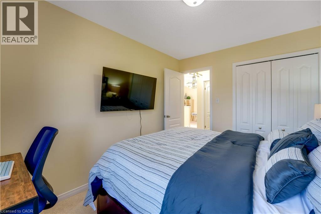 538 Beaumont Crescent, Kitchener, Ontario  N2A 0A9 - Photo 31 - 40838676