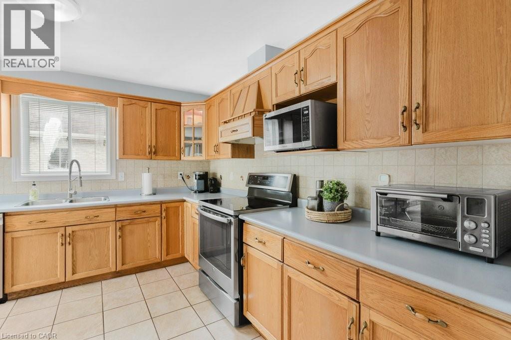 66 Devils Creek Drive, Cambridge, Ontario  N1S 4Y3 - Photo 12 - 40838030