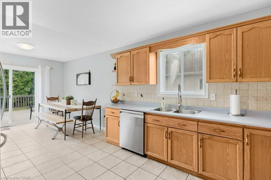 66 Devils Creek Drive, Cambridge, Ontario  N1S 4Y3 - Photo 13 - 40838030