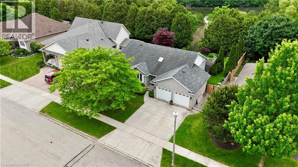 66 Devils Creek Drive, Cambridge, Ontario  N1S 4Y3 - Photo 3 - 40838030
