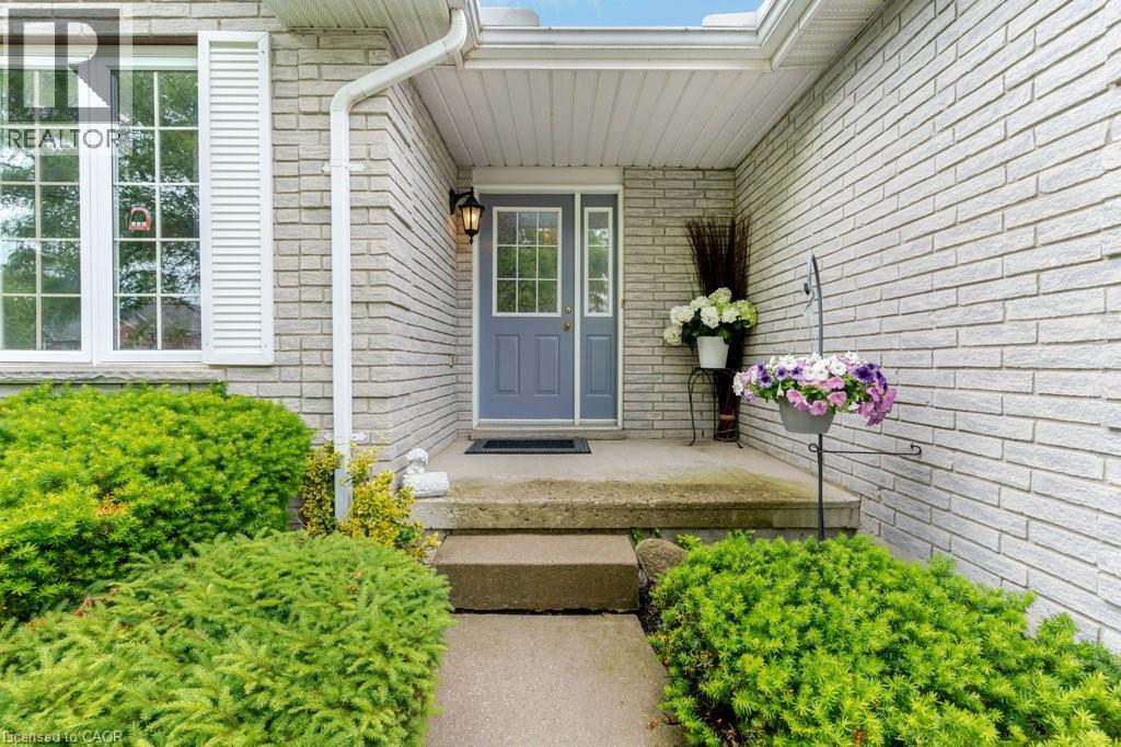 66 Devils Creek Drive, Cambridge, Ontario  N1S 4Y3 - Photo 4 - 40838030