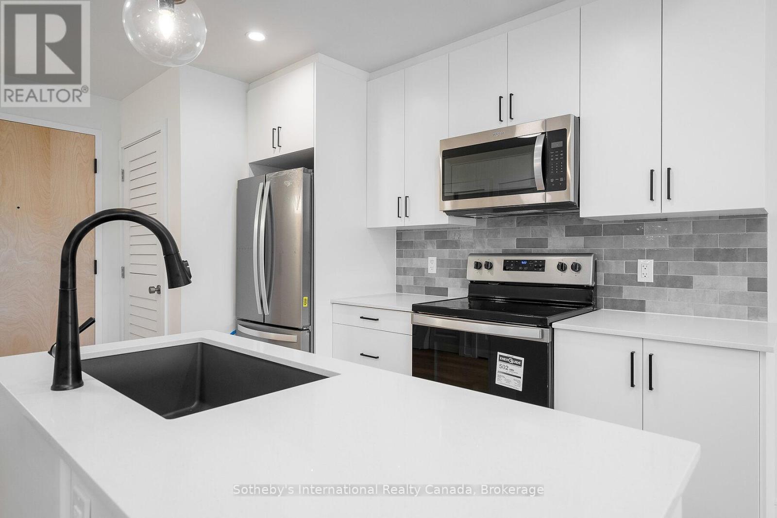 221 - 121 Mary Street, Clearview (Creemore), Ontario  L0M 1G0 - Photo 5 - S13431230