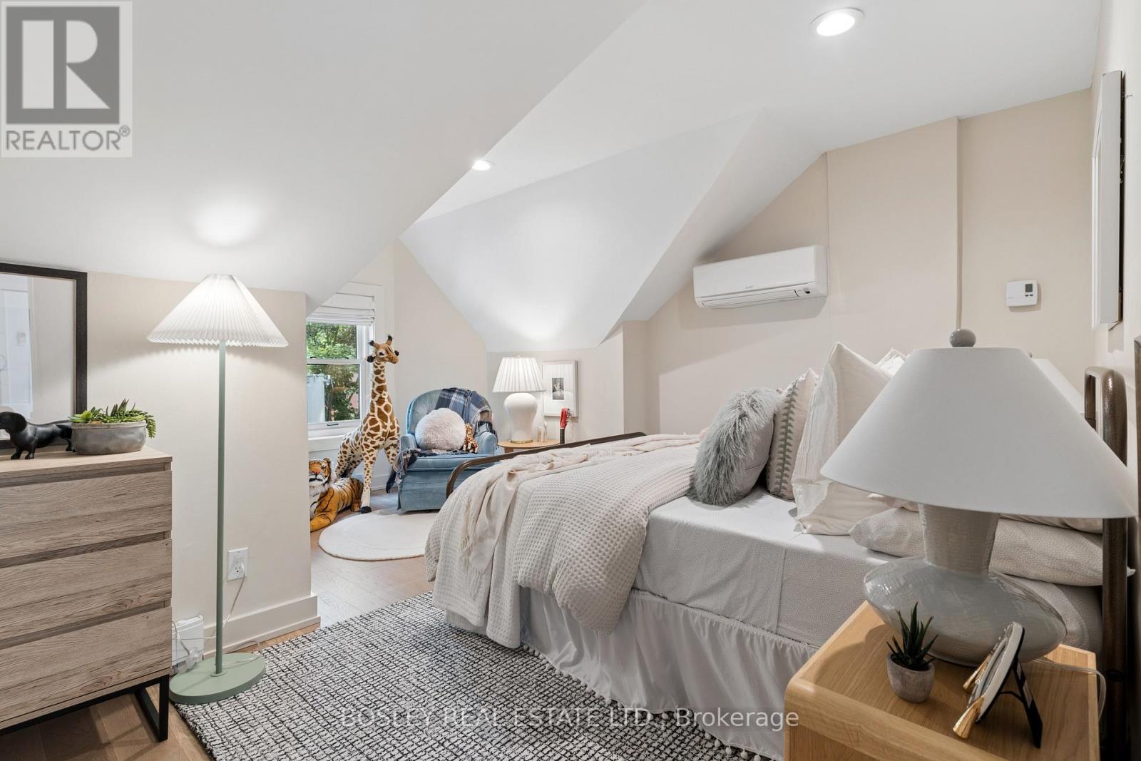 40 Fuller Avenue, Toronto, Ontario  M6R 2C3 - Photo 34 - W13430926