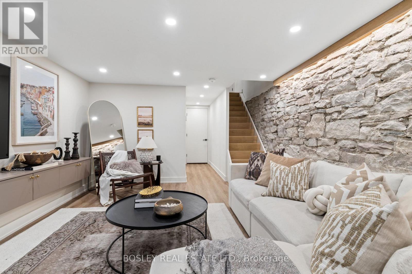 40 Fuller Avenue, Toronto, Ontario  M6R 2C3 - Photo 42 - W13430926