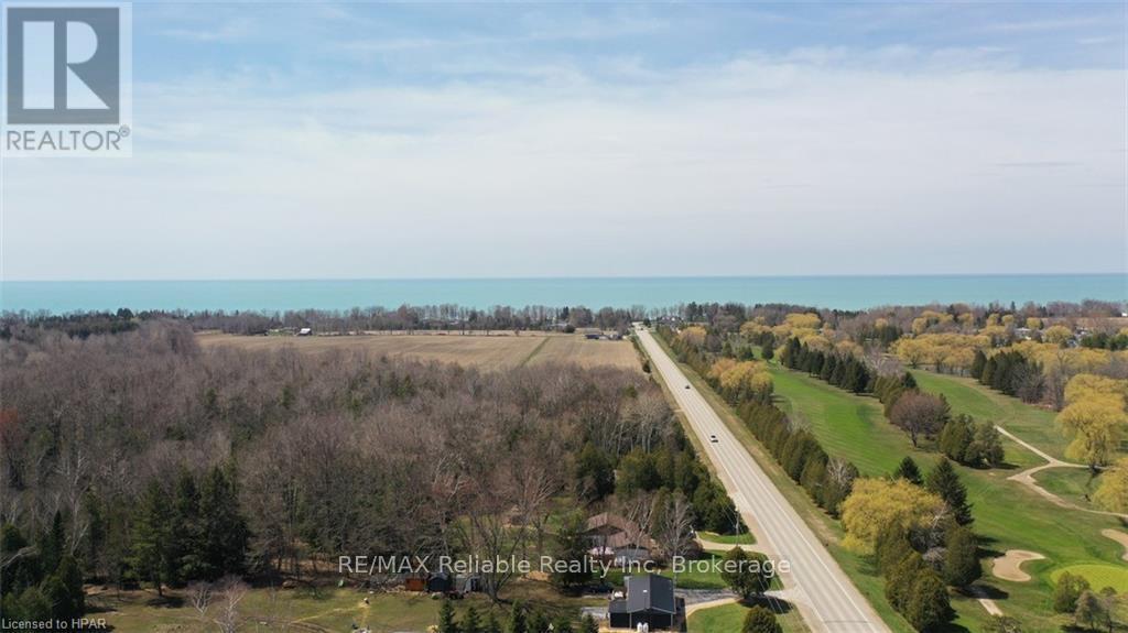 35163 Bayfield Road, Central Huron, Ontario N0M 1G0 - Photo 16 - X13431362