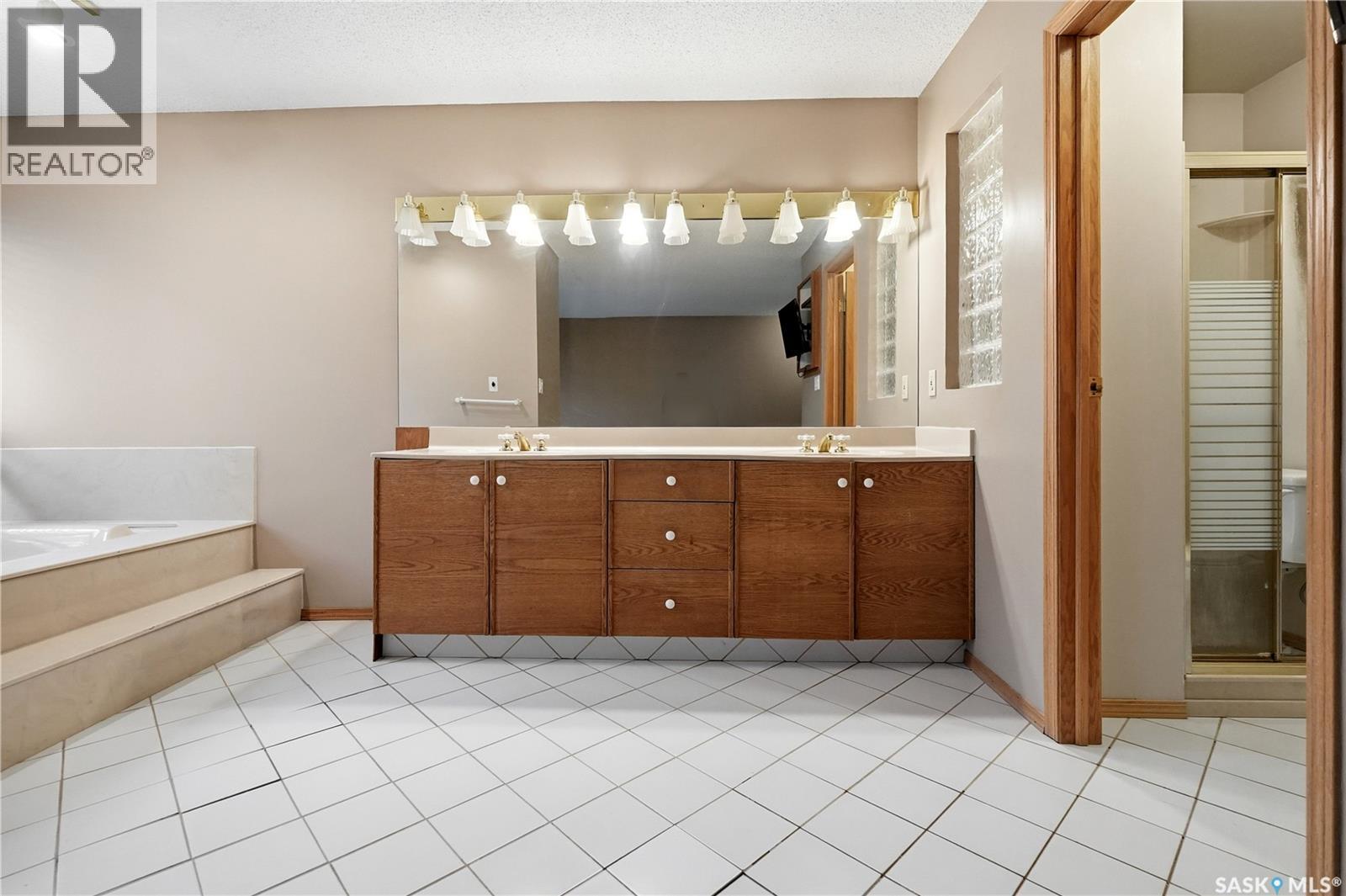 23 Cowie Road, Regina, Saskatchewan  S4S 6S2 - Photo 27 - SK039060