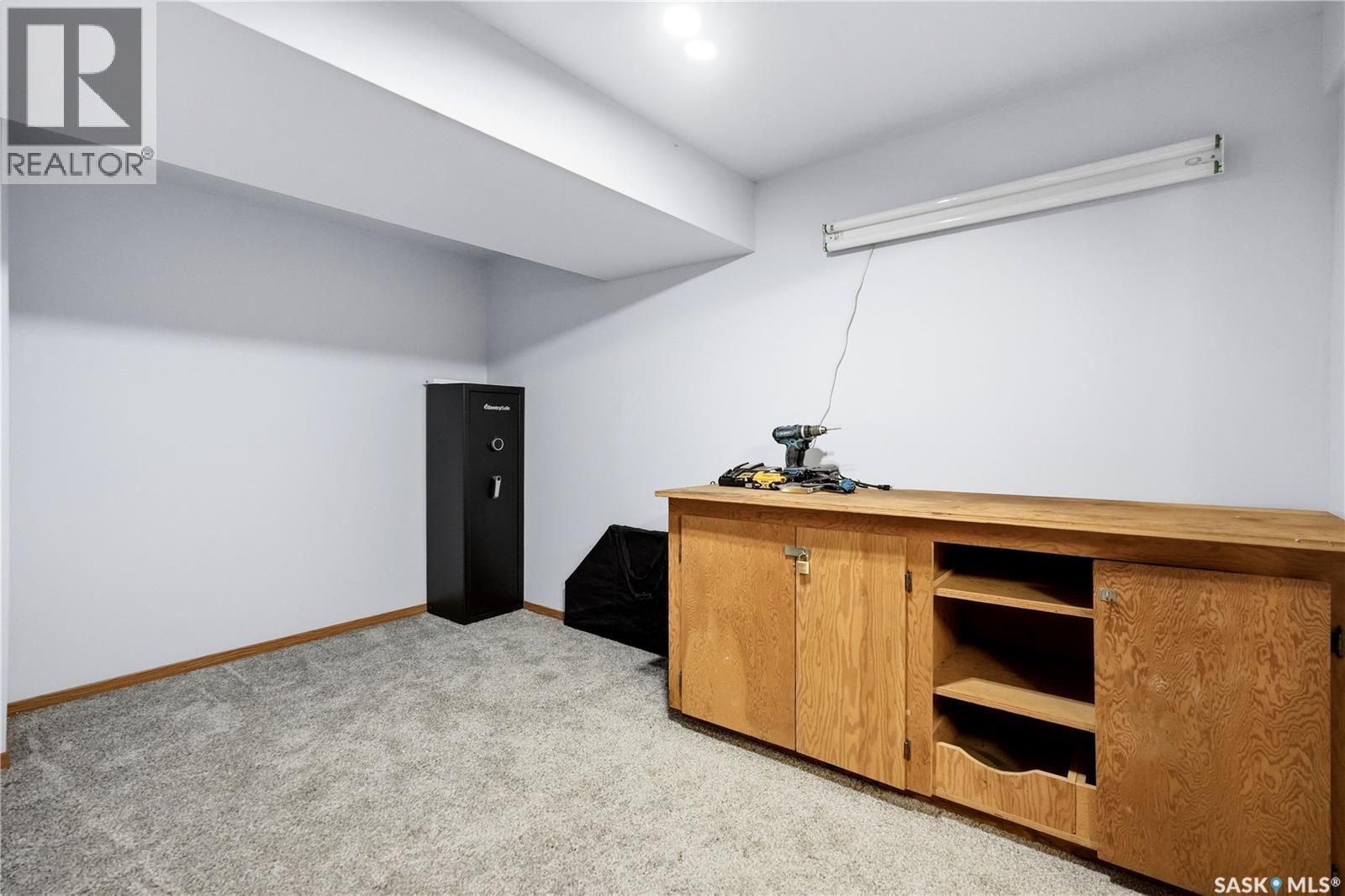 7 Upland Drive, Regina, Saskatchewan  S4R 0B8 - Photo 23 - SK038925