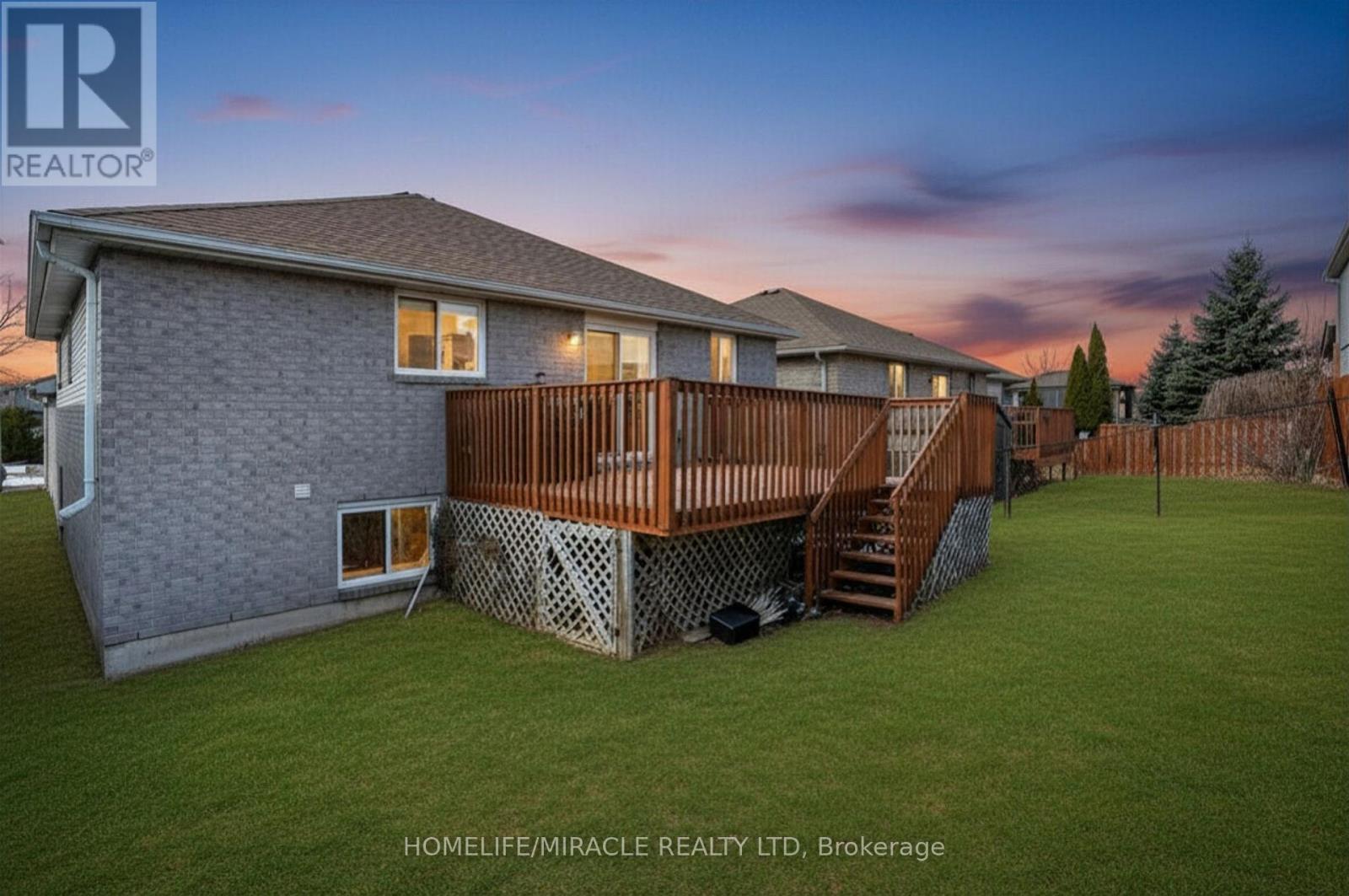 8 Bradley Lane, Brantford, Ontario  N3T 6R5 - Photo 32 - X13431052