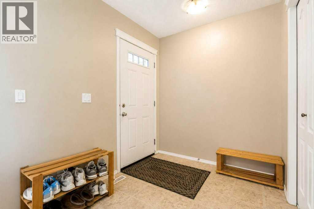 149 Southlands Pointe Se, Medicine Hat, Alberta  T1B 0M5 - Photo 6 - A2318639