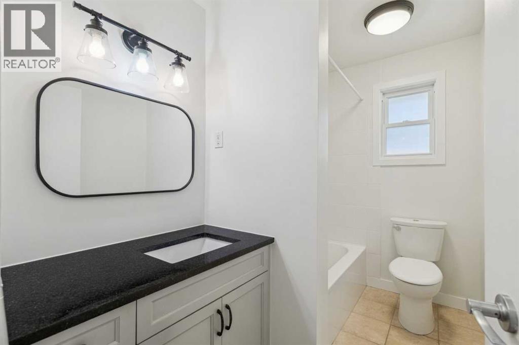 12223 Canfield Road Sw, Calgary, Alberta  T2W 1J8 - Photo 12 - A2311428