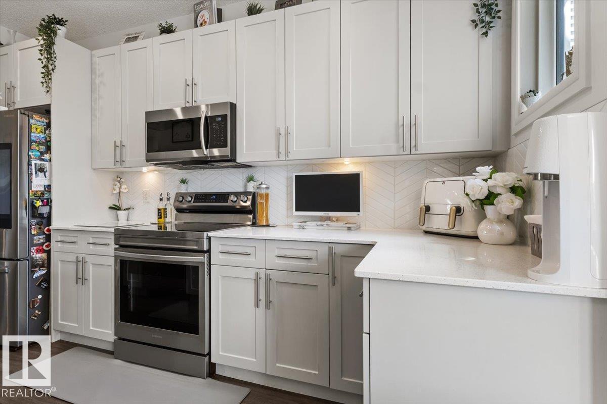 5213 22 Av SW, Edmonton, Alberta  T6X 2H7 - Photo 6 - E4493006