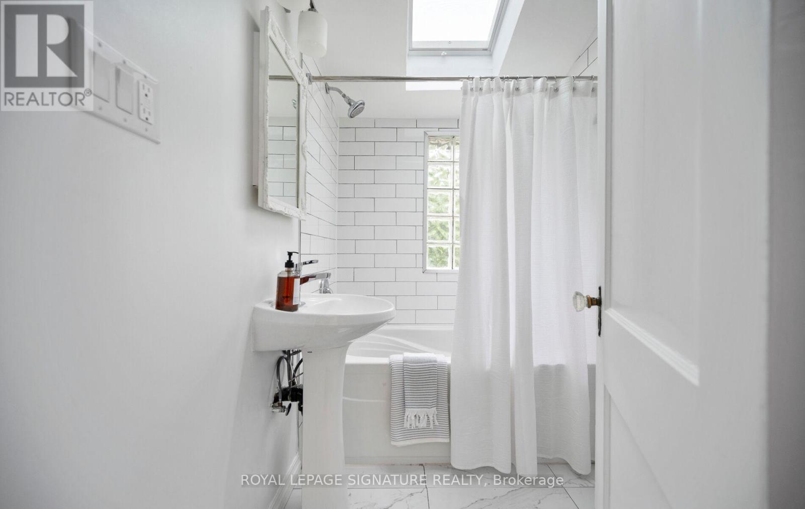 81 Cleveland Street, Toronto, Ontario  M4S 2W4 - Photo 37 - C13431176