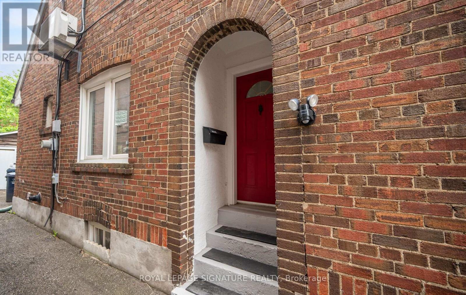 81 Cleveland Street, Toronto, Ontario  M4S 2W4 - Photo 4 - C13431176