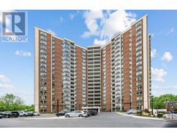 401 - 15 VICORA LINKWAY, Toronto, Ontario