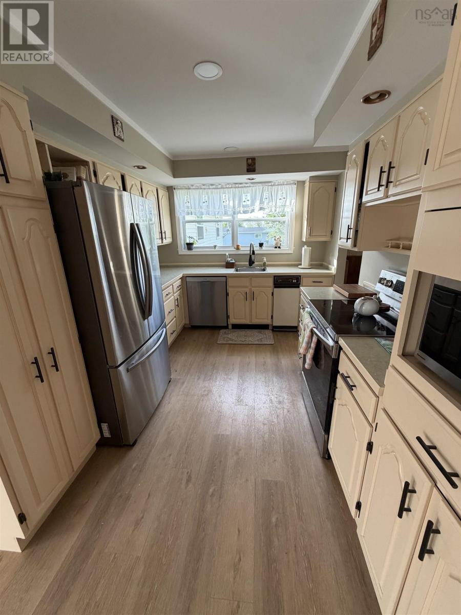 246 Hawthorne Street       B2g 2r3, Antigonish, Nova Scotia  B2G 2R3 - Photo 13 - 202614006