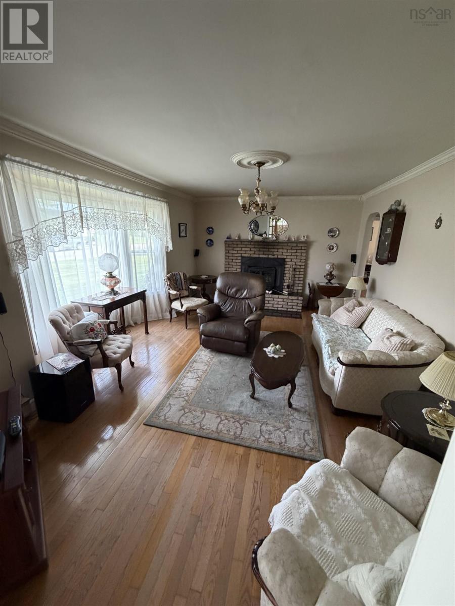 246 Hawthorne Street       B2g 2r3, Antigonish, Nova Scotia  B2G 2R3 - Photo 9 - 202614006