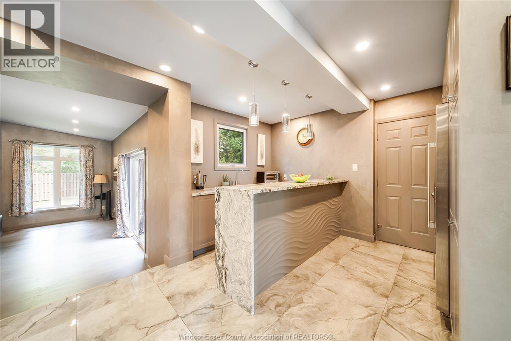 523 Collier Crescent, Tecumseh, Ontario  N8N 3J4 - Photo 13 - 26013509