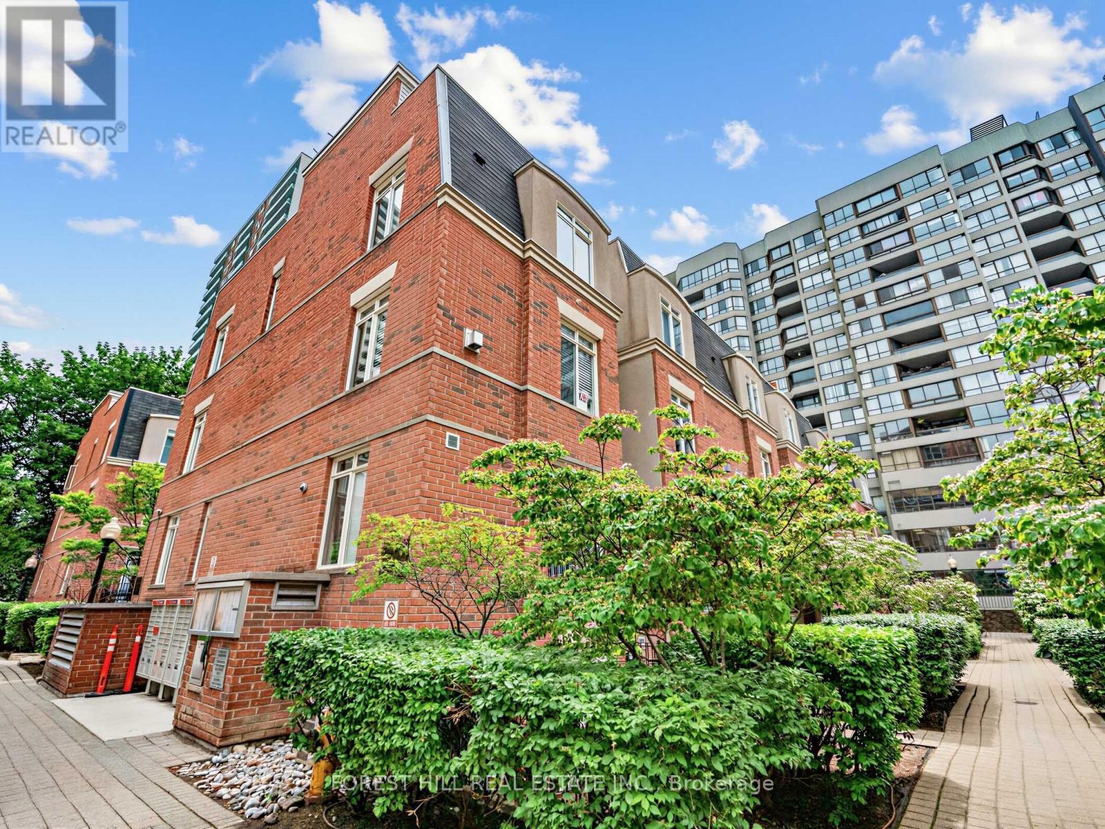 124 - 415 JARVIS STREET Toronto (Cabbagetown-South St. James Town), ON M4Y 3C1