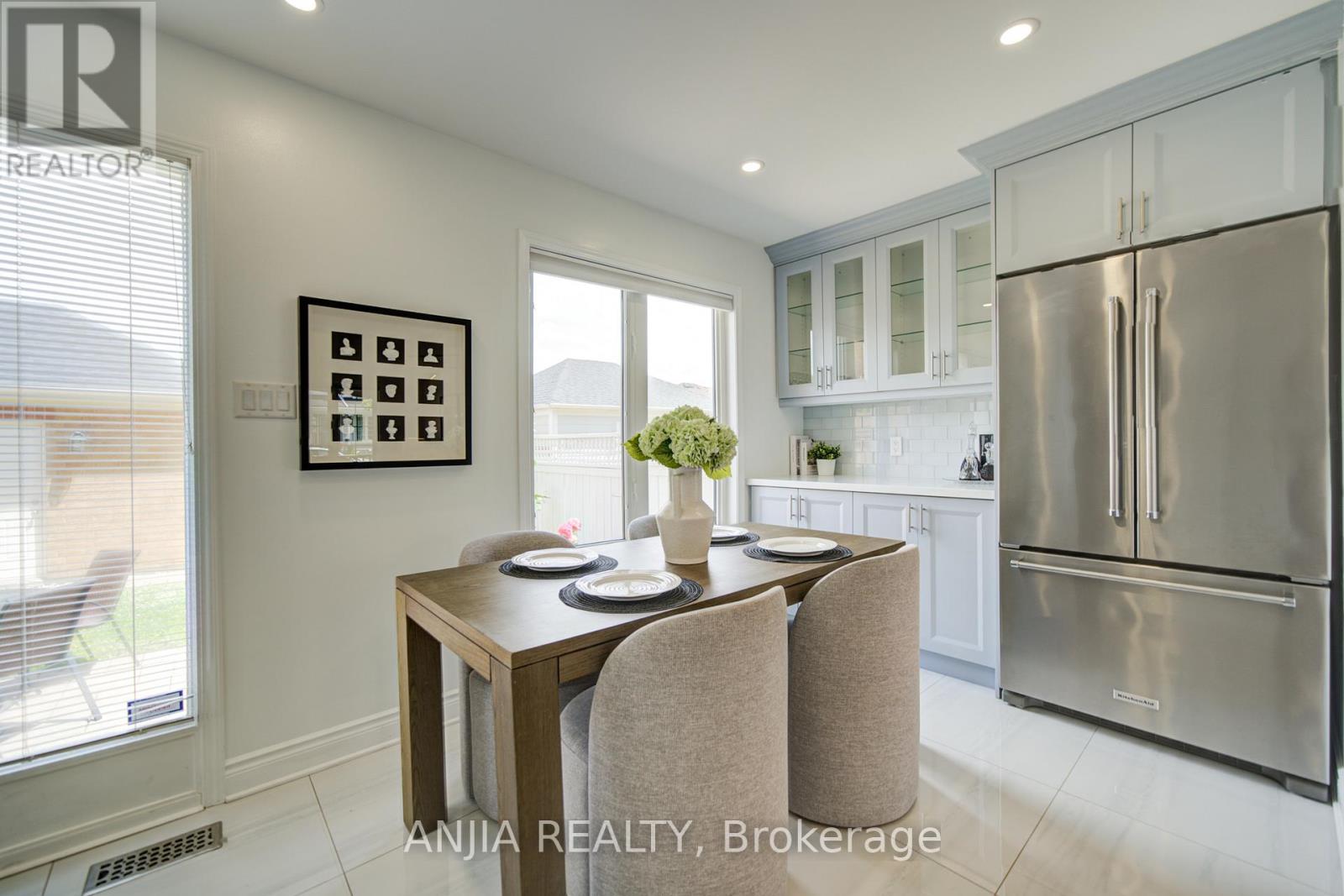 31 Calafia Street, Markham, Ontario  L6B 0H6 - Photo 19 - N13431422