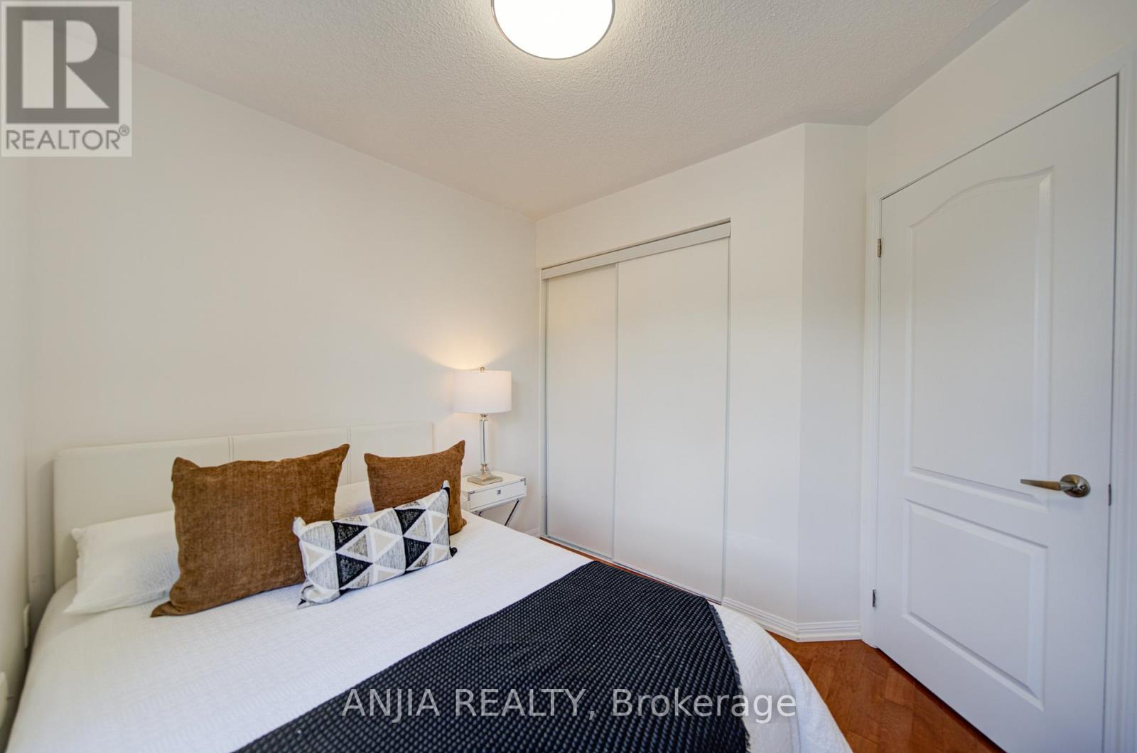 31 Calafia Street, Markham, Ontario  L6B 0H6 - Photo 30 - N13431422