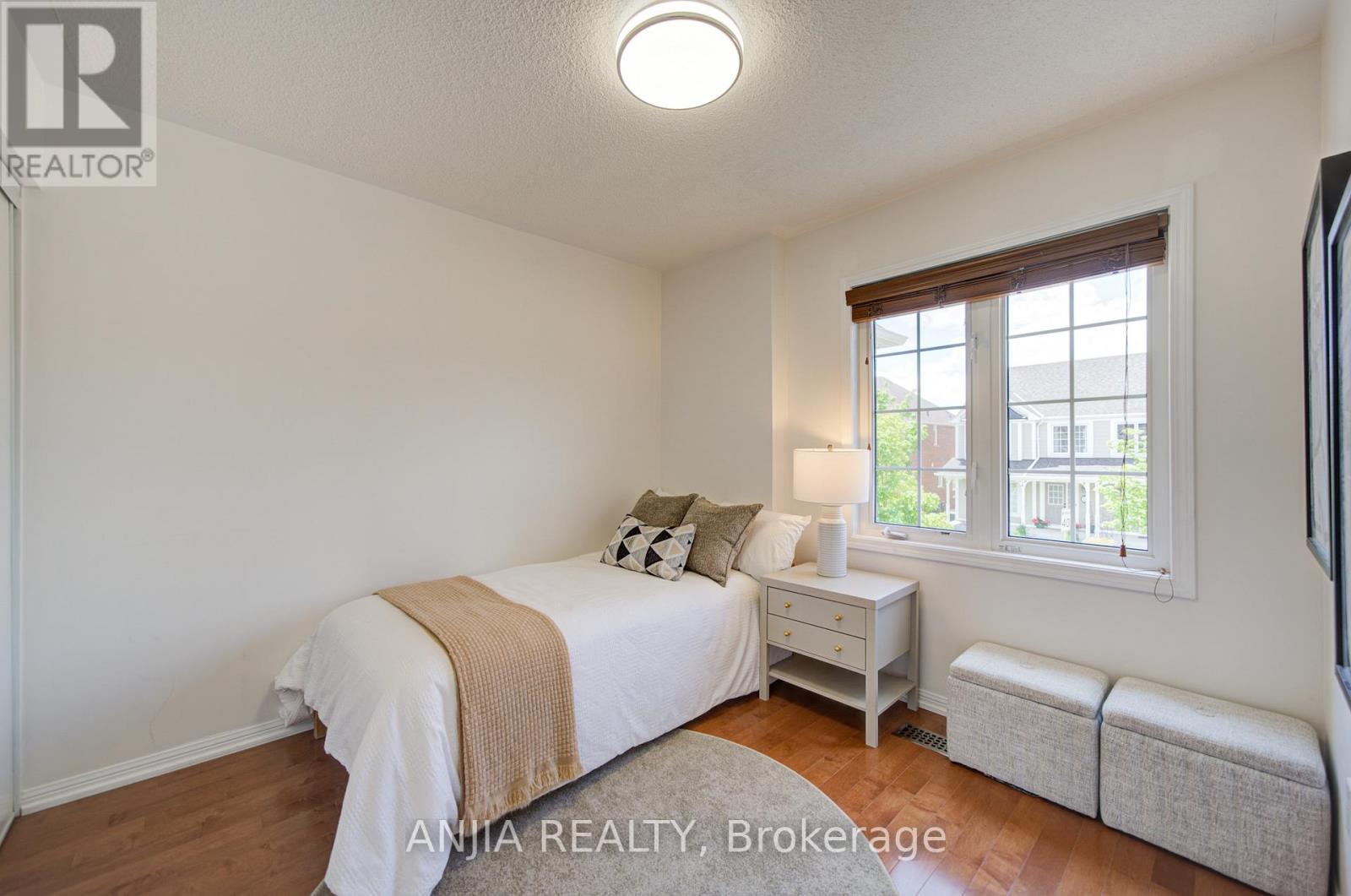 31 Calafia Street, Markham, Ontario  L6B 0H6 - Photo 33 - N13431422